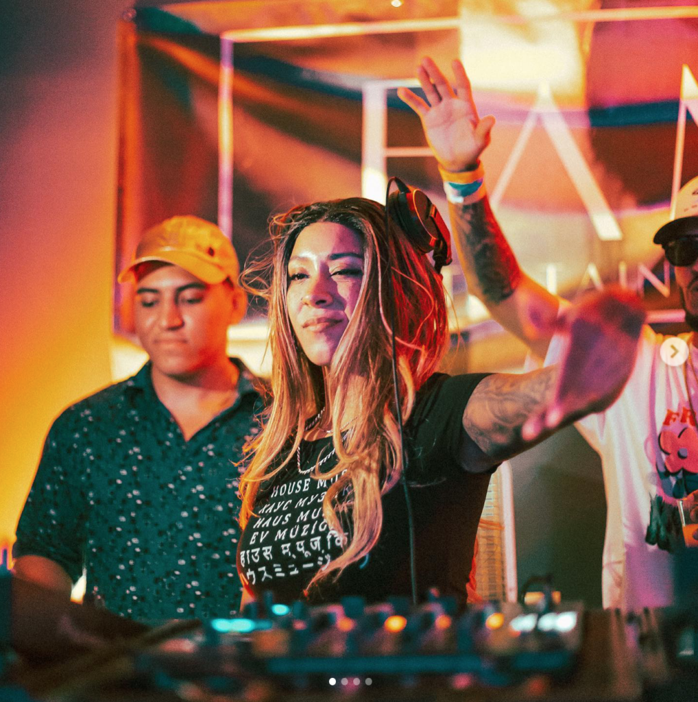 Screen Shot 2022-11-03 at 4.03